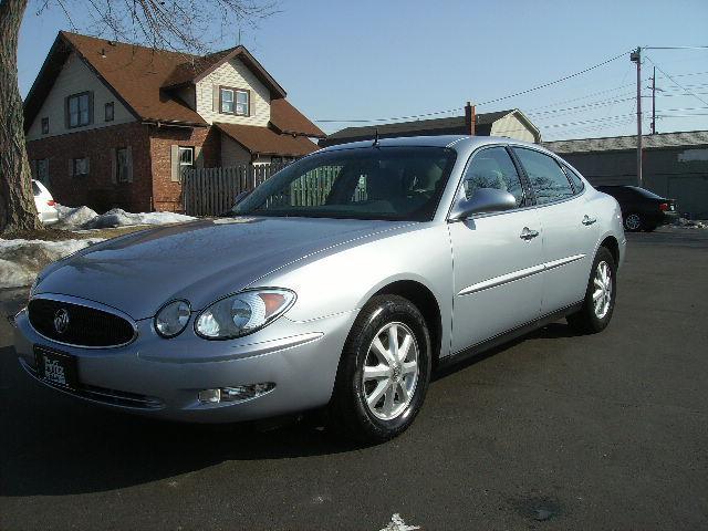 2005 Buick LaCrosse GS 460 Sedan 4D