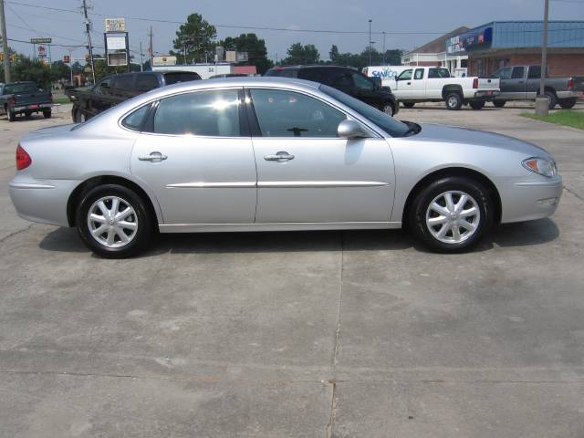 2005 Buick LaCrosse All The Whistlesbells