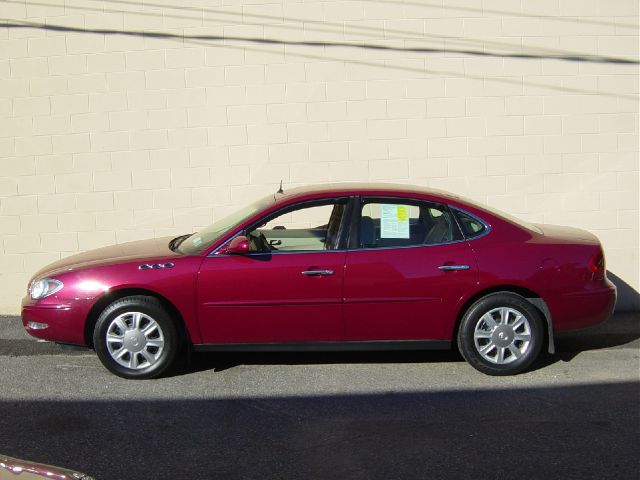 2005 Buick LaCrosse GS 460 Sedan 4D