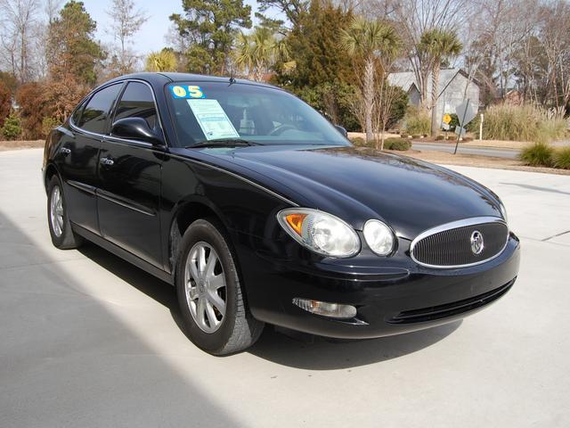 2005 Buick LaCrosse GS 460 Sedan 4D