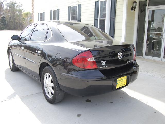 2005 Buick LaCrosse GS 460 Sedan 4D