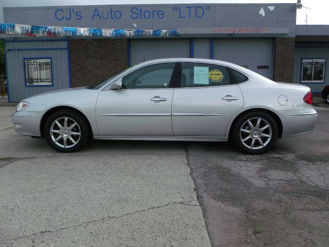 2005 Buick LaCrosse GL Sedan 4D