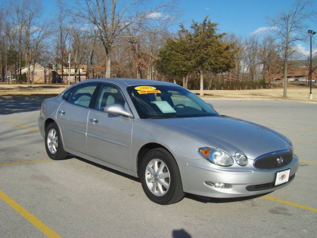 2005 Buick LaCrosse All The Whistlesbells