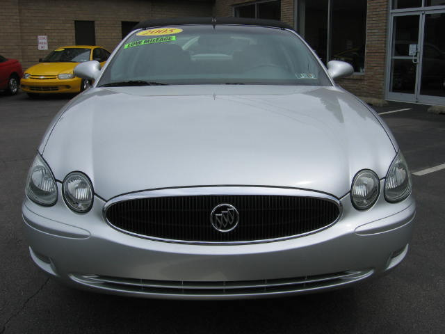 2005 Buick LaCrosse GS 460 Sedan 4D