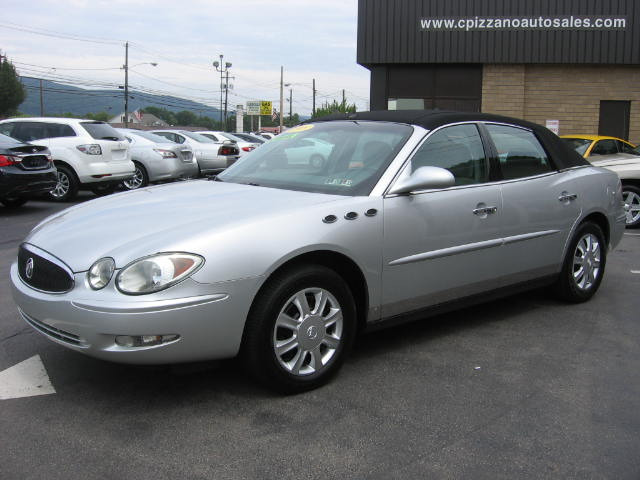 2005 Buick LaCrosse GS 460 Sedan 4D