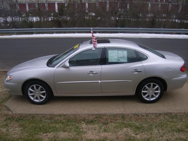 2005 Buick LaCrosse GL Sedan 4D