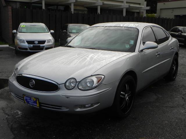 2005 Buick LaCrosse GS 460 Sedan 4D