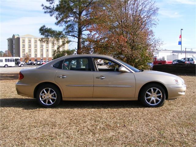 2005 Buick LaCrosse GL Sedan 4D