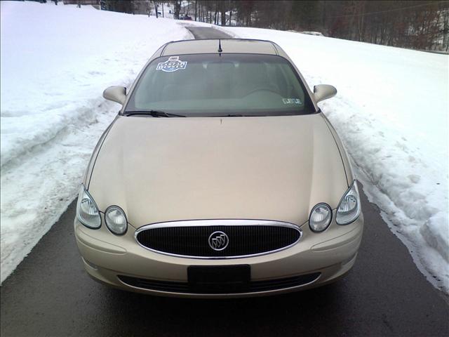 2005 Buick LaCrosse LS EXT 4X4