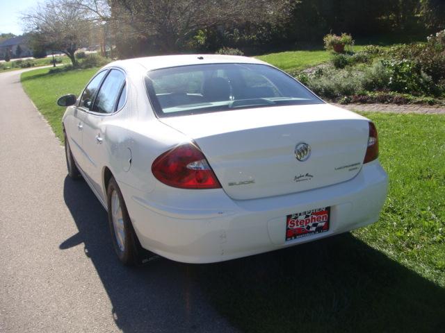 2005 Buick LaCrosse All The Whistlesbells