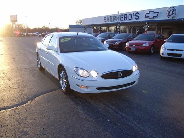 2005 Buick LaCrosse GL Sedan 4D