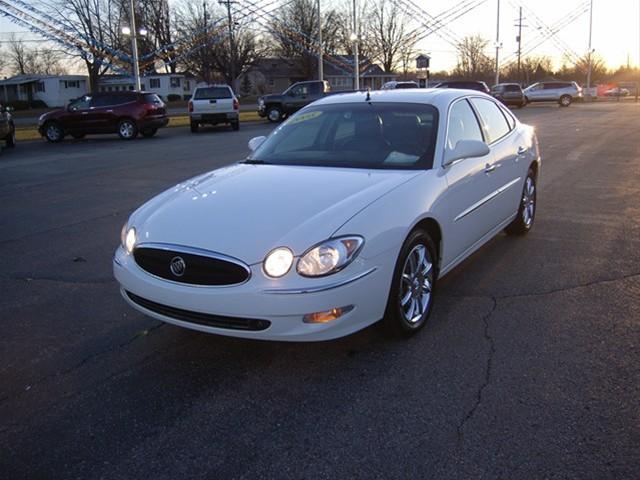 2005 Buick LaCrosse GL Sedan 4D