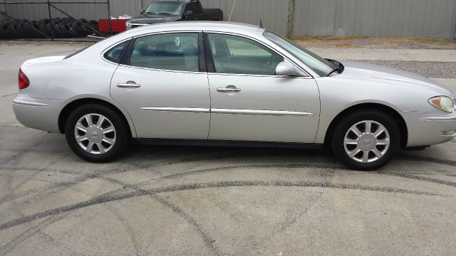 2005 Buick LaCrosse GS 460 Sedan 4D