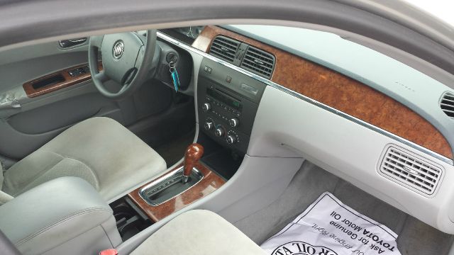 2005 Buick LaCrosse GS 460 Sedan 4D