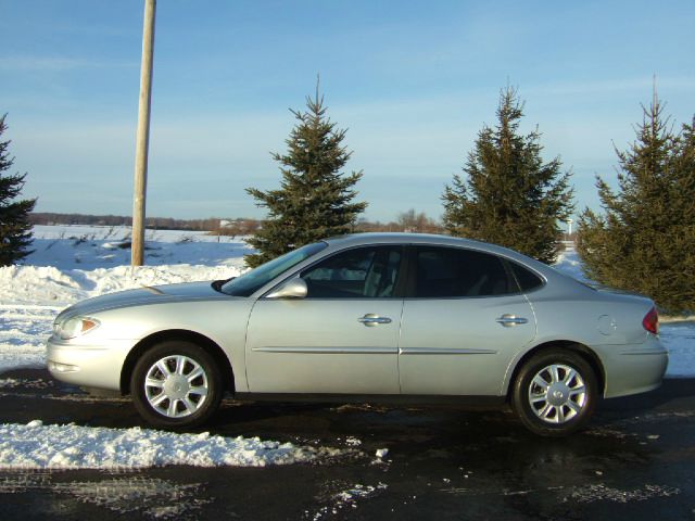 2005 Buick LaCrosse GS 460 Sedan 4D