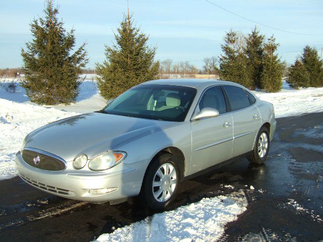 2005 Buick LaCrosse GS 460 Sedan 4D