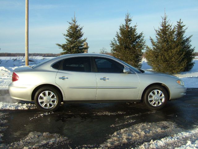 2005 Buick LaCrosse GS 460 Sedan 4D