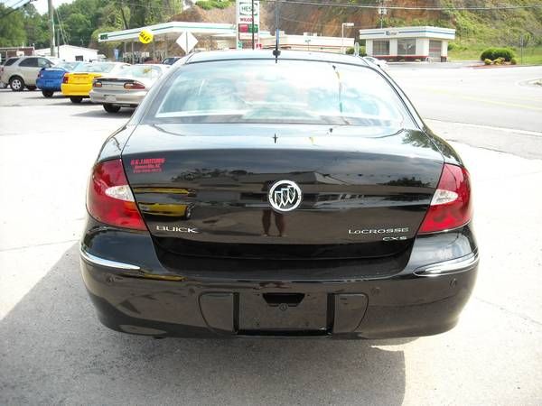 2006 Buick LaCrosse GL Sedan 4D