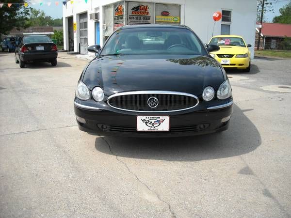 2006 Buick LaCrosse GL Sedan 4D