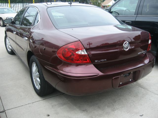 2006 Buick LaCrosse GS 460 Sedan 4D