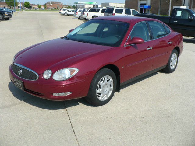 2006 Buick LaCrosse GS 460 Sedan 4D