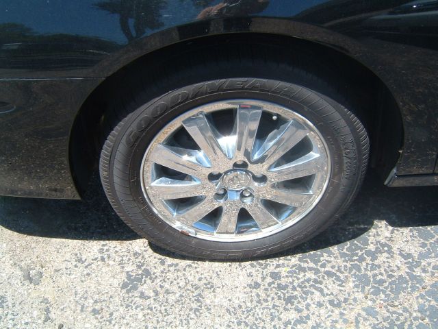 2007 Buick LaCrosse Unknown