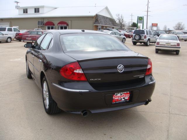 2008 Buick LaCrosse Ext Cab 141.5 WB