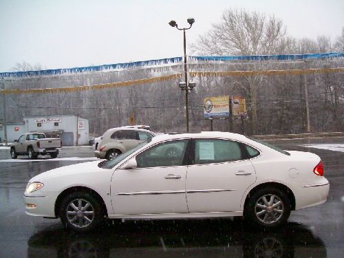 2008 Buick LaCrosse All The Whistlesbells