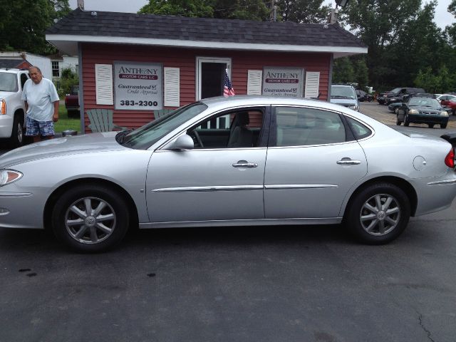 2009 Buick LaCrosse All The Whistlesbells