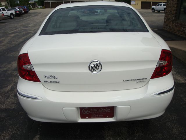 2009 Buick LaCrosse All The Whistlesbells