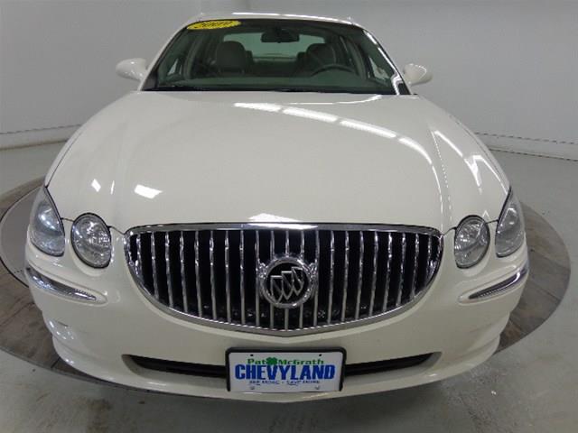 2009 Buick LaCrosse All The Whistlesbells