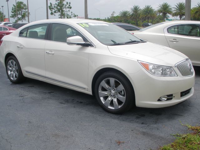 2010 Buick LaCrosse GL Sedan 4D