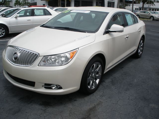 2010 Buick LaCrosse GL Sedan 4D