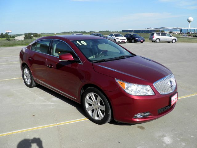 2010 Buick LaCrosse GL Sedan 4D