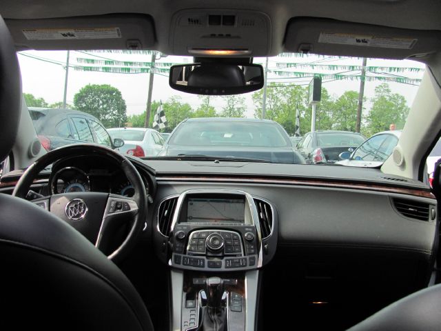 2010 Buick LaCrosse GL Sedan 4D