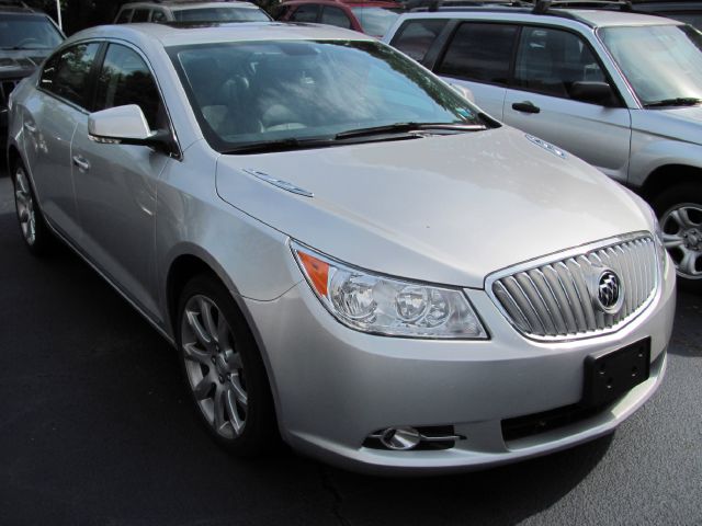 2010 Buick LaCrosse GL Sedan 4D