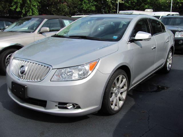 2010 Buick LaCrosse GL Sedan 4D