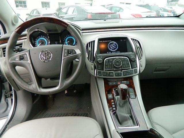 2010 Buick LaCrosse GL Sedan 4D