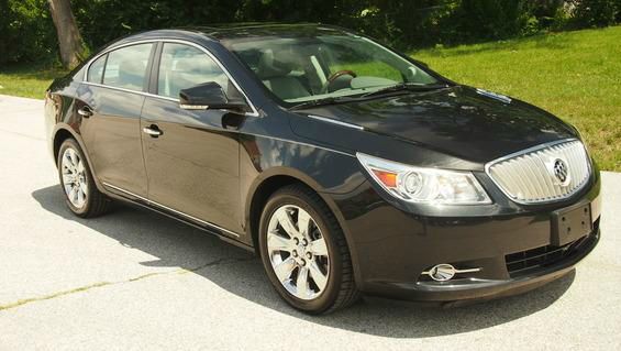 2010 Buick LaCrosse GL Sedan 4D