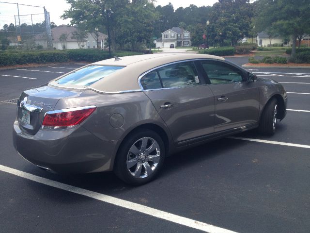 2010 Buick LaCrosse GL Sedan 4D