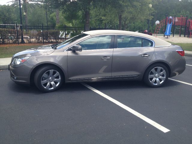 2010 Buick LaCrosse GL Sedan 4D