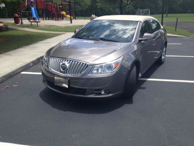 2010 Buick LaCrosse GL Sedan 4D