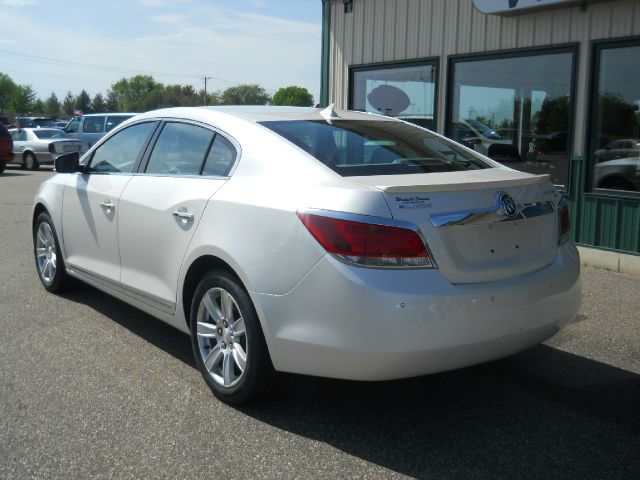 2011 Buick LaCrosse CREW CAB Ltz71