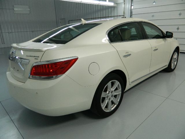 2011 Buick LaCrosse CREW CAB Ltz71