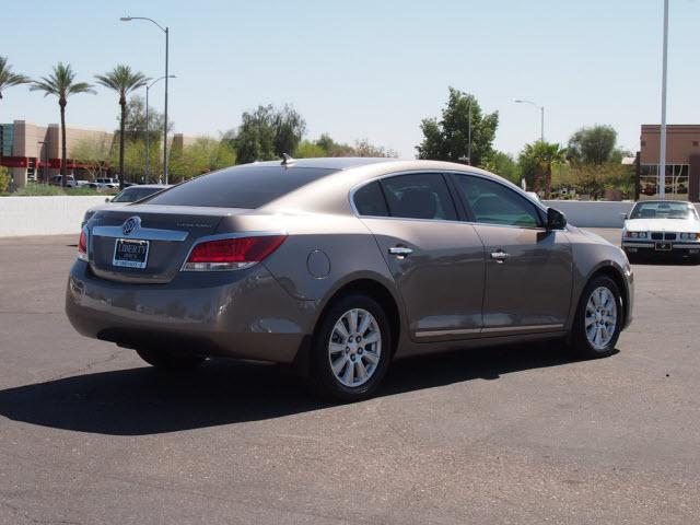 2011 Buick LaCrosse 4dr Sdn GLX V6 4motion Auto