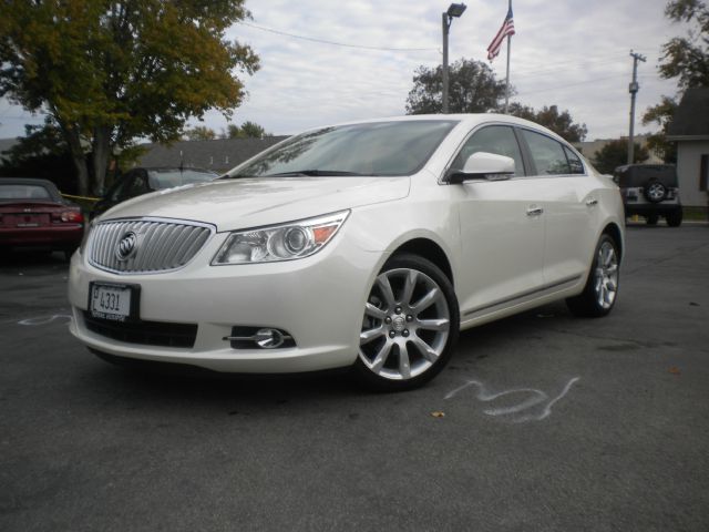 2011 Buick LaCrosse GL Sedan 4D