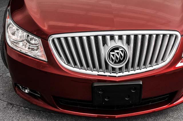 2011 Buick LaCrosse All The Whistlesbells