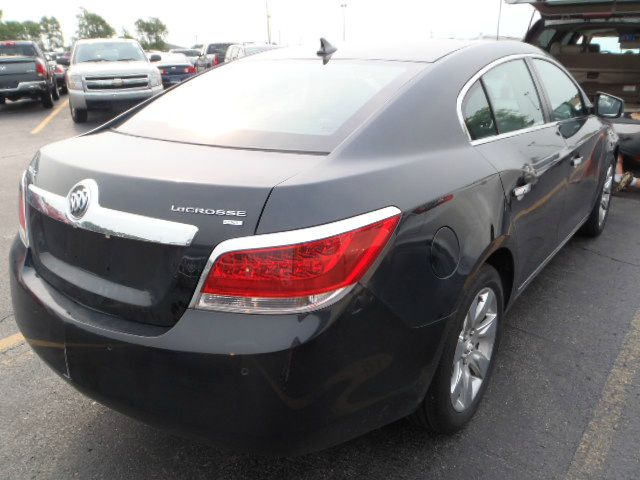 2011 Buick LaCrosse CREW CAB Ltz71