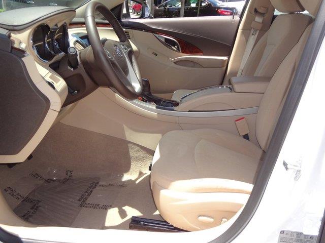 2012 Buick LaCrosse SE R