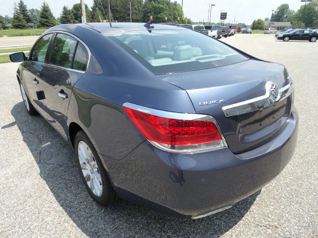 2013 Buick LaCrosse 2dr Cpe 328i RWD Spotrs